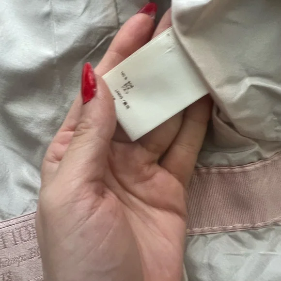 Louis Vuitton dress coat 💯 silk size 2 STUNNING - Picture 6 of 15